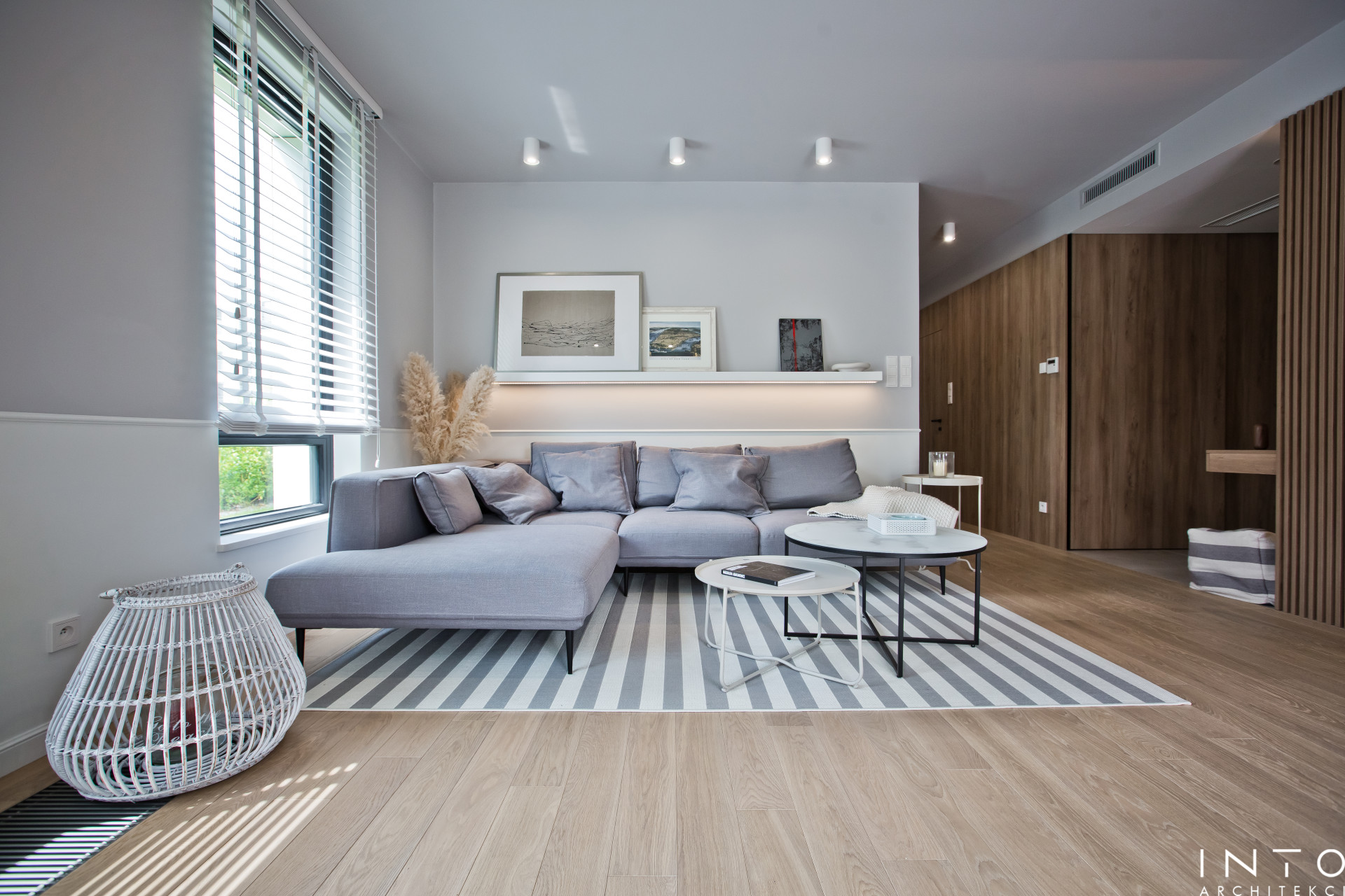 Nadmorski apartament w Sopocie – projekt wnętrza blisko plaży